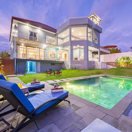 Newly Built Grand 4Bd Villa In Uluwatu With Oceanview