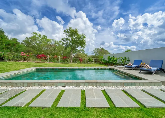Grand 4bd In With Ocean View