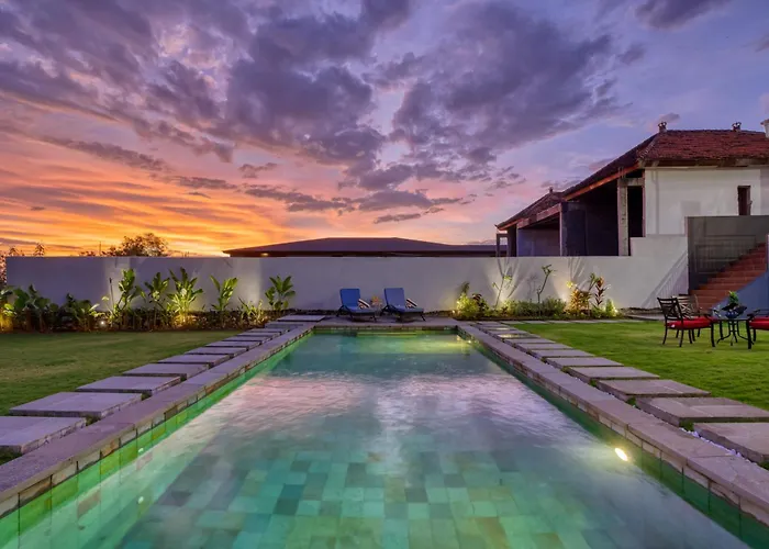 Grand 4bd In With Ocean View Villa