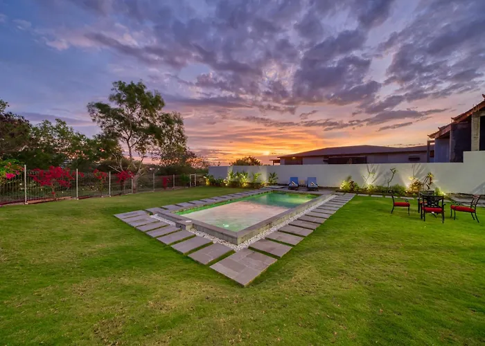 Grand 4bd In With Ocean View Villa *