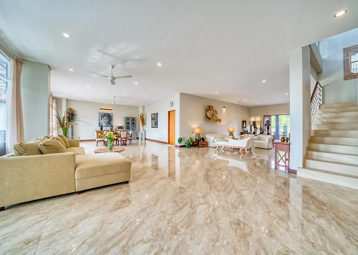 Villa Grand 4bd In With Ocean View *