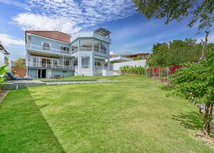 Grand 4bd In With Ocean View * Uluwatu