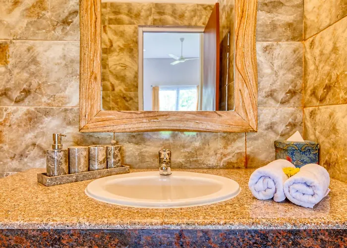 Grand 4bd In With Ocean View Uluwatu